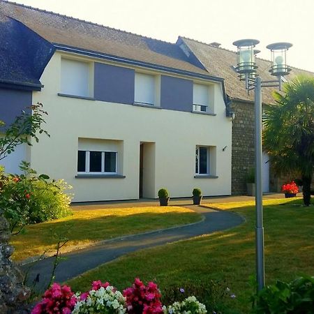 Chambres D'Hotes La Pinderie Val-Couesnon Exteriör bild